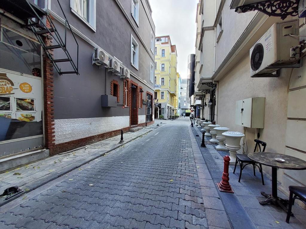 Moonlight Hotel Istanbul Exterior photo